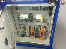 1463729646744746.jpg 上海阿珻琺核工業激光刻標機.jpg